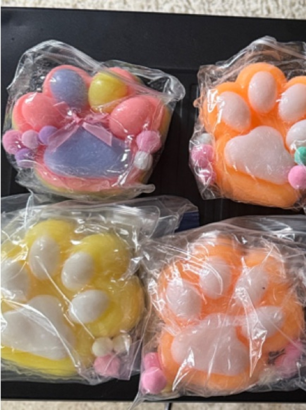 Colorful Paw-Shaped Squishy (8 count) brand new